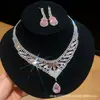 ¡Precioso y deslumbrante! Collar con colgante de flor de circón y gota de agua, cadena para la clavícula estilo corte vintage, joyería de lujo ligero y sensación de alta gama