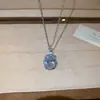 Collar con Colgante Redondo de Circonita Super Brillante Set de Joyería Versátil de Lujo Ligero de Alta Gama Moda Exquisita Aretes de Botón Temperamento para Mujeres