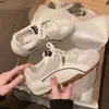 Zapatillas Plateadas con Tacón Oculto para Mujer, Zapatillas Casuales Primavera 2026, Zapatos de Papá, Zapatillas de Entrenamiento Alemanas para Mujer