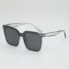 Versión Coreana de las Nuevas Gafas de Sol Cuadradas Simples y de Lujo Ligero, de Alta Gama, a la Moda, con Protección UV para Salidas a la Playa