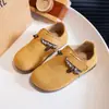 Zapatos Birkenstock para Niñas Modelo Nuevo Primavera y Otoño 2026 Mocasines Suaves para Niñas Mayores Planos Casuales para Bebés