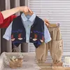 Moda Infantil Primavera e Outono 2026 Novo Estilo Coreano Tendência Suéter de Bebê Colete Curto Conjunto de Três Peças