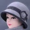 Sombrero de invierno para mujeres de mediana edad y ancianas, sombrero tejido de lana con ala ancha, cálido de piel de conejo, con forro de terciopelo y grueso para señoras mayores.