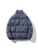 Casaco de Algodão Tendência Estilo Hong Kong com Veludo Cotelê e Estampa de Letras Jaqueta Puffer de Inverno Ampla Jaqueta de Algodão Grande do Nordeste