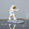 Ornamento Minimalista de Luxo Leve Astronauta Kung Fu Suporte de Celular para Astronauta Gadget para Maratona de Séries Presente de Aniversário para Pessoa Preguiçosa