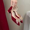 Zapatos de boda para mujer 2024, punta puntiaguda, diamantes de imitación, tacón bajo, tacones de aguja, estilo chinoiserie, para novia, tacones altos rojos.