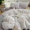Conjunto de Cuatro Piezas de Leche Polar A-Class Fresco y Lindo para Bebés y Niños, Funda de Edredón Individual Espesa Cálida de Invierno, Conjunto de Tres Piezas para Dormitorio de Estudiantes