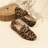 Moda británica estampado de leopardo zapatos casuales de suela blanda para mujer 2025 mocasines zapatos casuales para mujer punta redonda zapatos planos otoño de mujer