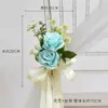 Nuevos tiradores de puerta florales versátiles para respaldo de silla de boda al aire libre, decoraciones florales para escaleras, decoraciones para coche de boda en la iglesia y accesorios florales artificiales.