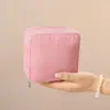 Linda bolsa de almacenamiento para toallas sanitarias, neceser portátil para estudiantes, bolsa pequeña para guardar toallas sanitarias, bolso para mujer