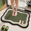 Alfombra de baño absorbente de dibujos animados simple, felpudo antideslizante para inodoro, alfombrilla de tierra de diatomeas resistente a la suciedad para baño, disponible para dropshipping
