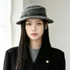 Boina Preta para Mulheres 2026 Novo Outono e Inverno Estilo Francês Hepburn Chapéu de Expats Chapéu de Pescador de Lã