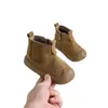 Botas de moda infantil, coleção outono e inverno: botas confortáveis, de sola macia, para tornozelo para meninos, botinhas estilo Martin para bebês, botas de algodão estilosas e retrô para meninas
