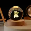 Explosiones transfronterizas Bola de cristal luminosa USB 3D tallada Regalos creativos Adornos de escritorio Bola de cristal Luz nocturna