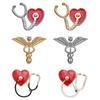 Broche de la serie de atención médica europea y americana, estetoscopio, alas de corazón, pin, insignia de amor creativa, nueva aleación