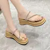 Zapatillas Pequeñas sin Cordones para Mujer Nueva Colección Primavera y Verano 2025 Sandalias de Cuña Exteriores Resistentes al Desgaste con Plataforma y Suela Gruesa