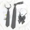 Estilo Universitario Japonés Jk Perezoso Libre de Rayas Gris Corbata Pequeña Camisa de Mujer Accesorios de Uniforme Lazo de Mujer