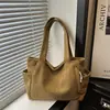 Bolso de mano de pana para mujer, gran capacidad, nuevo estilo verano 2026, bolso de hombro moderno y casual, adecuado para ir al trabajo
