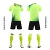 Conjunto de Uniforme de Futebol para Homens com Texto Estampado, Competição Adulta, Uniforme de Treino Estudantil, em Estoque, Atacado de Fábrica, Verão, Infantil de Secagem Rápida