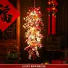 Decorações Pendentes de Ano Novo 2026 Ano do Cavalo com Luz LED Emissora, Frutas da Fortuna Vermelhas e Douradas Ornamentos Festivos para Decoração Interna do Festival da Primavera