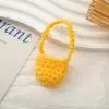 Bolsa de Ombro Mini Boneca Fofa, Bolsa Tricotada em Lã Multicor Feita à Mão em Crochê, Fone de Ouvido Bluetooth, Acessórios de Roupa para Boneca