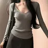 Camisa Básica de Tricô Justa para Mulheres Outono e Inverno 2025 Nova Rosa Estilo Coreano Gola V Interna Manga Longa