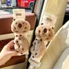2025 Nuevo Peluche de Dibujos Animados Lindo Almohadilla para Hombro de Cinturón de Seguridad de Coche Estilo Bebé Antiasfixia Universal para Todas las Estaciones Dropshipping