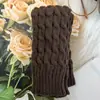 Meias Longas de Tricô com Ponto Trançado Estilo Outono e Inverno Transfronteiriço, Polainas de Tricô Cor Sólida com Ponto Trançado, Polainas de Tricô Versáteis e na Moda para Modelar as Pernas, Tubo Longo