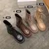 Versión de Piel de Vaca 2026 Otoño e Invierno Nuevo Estilo Punta Redonda Adelgazantes Tacón Grueso Aumentadores de Altura con Cordones Botines Cortos Martin para Mujer Botas de Piel Genuina