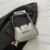 2025 Nuevo Diseño Elegante y a la Moda Bolso Bandolera de Hombro Único para Axila, Moderno Color Sólido Retro Textura de Alta Calidad Bolso de Mano Versátil