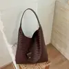Bolso de mujer tejido de alta gama estilo vintage 2026 nueva moda bandolera para el día a día bolso tipo cubo simple de gran capacidad