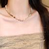 Collar de perlas cilíndricas con cuentas de dopamina, elegante y moderno, con cadena de clavícula y personalidad versátil.
