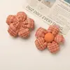 Estilo Ins Estilo Pequeña Fragancia Patrón Estéreo Cuadros Enredados Tela Flor de Cinco Pétalos Accesorios para el Cabello Hechos a Mano DIY Zapatos Bolsas Accesorios para la Ropa