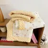 Manta de Velveteen de Hilo Doble de Algodón Puro Clase Exportación Coreana para Primavera y Otoño Manta con Estampado de Dibujos Animados Estilo Coreano Núcleo de Manta Lavable a Máquina