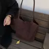 Bolso Tote de Moda para Viajes Diarios Bolso de Mujer Otoño e Invierno 2025 Nuevo Bolso de Hombro Informal Gran Capacidad Bolso de Mano Trendy