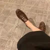 Versión de Piel de Vaca Zapatos Mocasines Hechos a Mano con Patrón de Anguila para Mujer Slip-ons de Tacón Grueso Fruncidos Versátiles Suela Gruesa Estilo Británico Zapatos Pequeños de Cuero