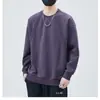 Suéter Masculino Gola Redonda Primavera e Outono 2024 Novo Tendência Design Solto Senso de Design Camisa Básica Top de Outono Masculino