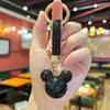 Lindo Llavero de Cabeza de Mickey de Arcilla con Diamantes, Pequeño Accesorio Creativo y Exquisito, Colgante de Bolsos de Alta Gama para Mujeres