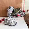 Zapatos para niñas, colección otoño 2026, nuevo diseño retro color block, zapatillas de entrenamiento alemanas, zapatillas para niños, suela suave, ligeros, casuales y deportivos