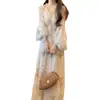 Vestido de hada estilo resort francés con un aire de pintura al óleo, vestido plisado floral con cintura ceñida, vestido largo para la hora del té