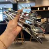 Cucharas de cena de acero inoxidable con patrón de rombos estilo western, tenedores para pasta, tenedores para fruta y juegos de cucharas seleccionados