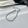 Pulsera Avanzada de Acero de Titanio Pulsera de Moda para el Trabajo Pulsera de Acero Inoxidable Europea y Americana Pulsera de Amor Pulsera de Lujo Ligero para Celebridades de Internet