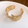 Pulsera Abierta Hueca de Cangrejo, Pez y Caracola de Metal, Pulsera de Estilo Vintage Transfronteriza Europea y Americana, Joyería de Lujo Ligero de Alta Gama
