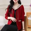 Chaqueta tipo cárdigan de punto con capucha y cremallera para mujer, nueva colección primavera-otoño-invierno 2025, color contrastante, corte holgado, talla grande, estilo moderno, manga larga.