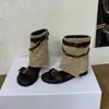 Sandálias Romanas Plataforma Retrô para Mulheres 2026 Verão Novo Estilo Francês Bota Reta Curta Deslumbrante com Tira Única