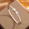 Moda Transfronteriza Pulsera de Acero de Titanio Caliente Femenina No Descolorante Elegante Versátil Personalidad Completa de Diamante Pulsera de Lujo Ligero Red Social Venta al por Mayor