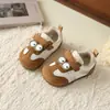 Zapatillas de Malla Transpirable Estilo College Casual para Niñas Dibujos Animados Ojos Grandes 2026 Primavera y Otoño Nuevas Zapatillas de Entrenamiento para Niños