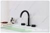 Kaiping Youjia lavabo de baño negro mate de dos piezas grifo de tres agujeros para agua fría y caliente doble manija 30153