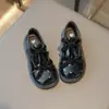 Sapatos de Couro Femininos Estilo Coreano com Acabamento Espelhado, Laços Duplos, Sapatos de Princesa, Novo Modelo Primavera 2026, Sapatos Individuais, Mocassins Femininos, Versátil