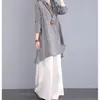 Camisa Casual Artística de Cor Sólida de Algodão e Linho de Manga Longa Irregular de Comprimento Médio, Tamanho Grande, Corte Solto, Primavera e Outono do Sudeste Asiático